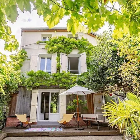 Maison La Campagne A Paris Semesterbostad